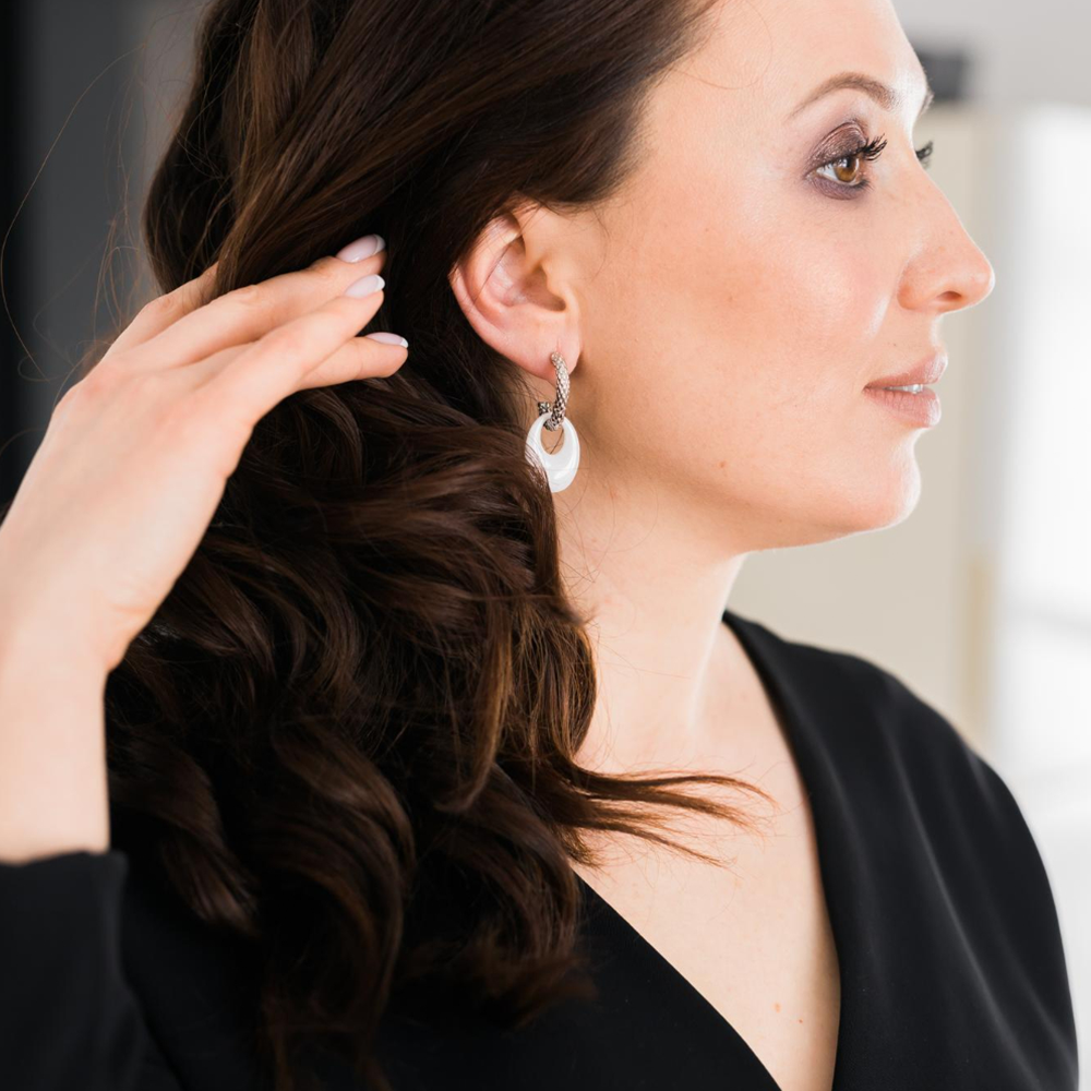 Elegant Crystal Drop Earrings – Stylish Fashion Jewelry for Women